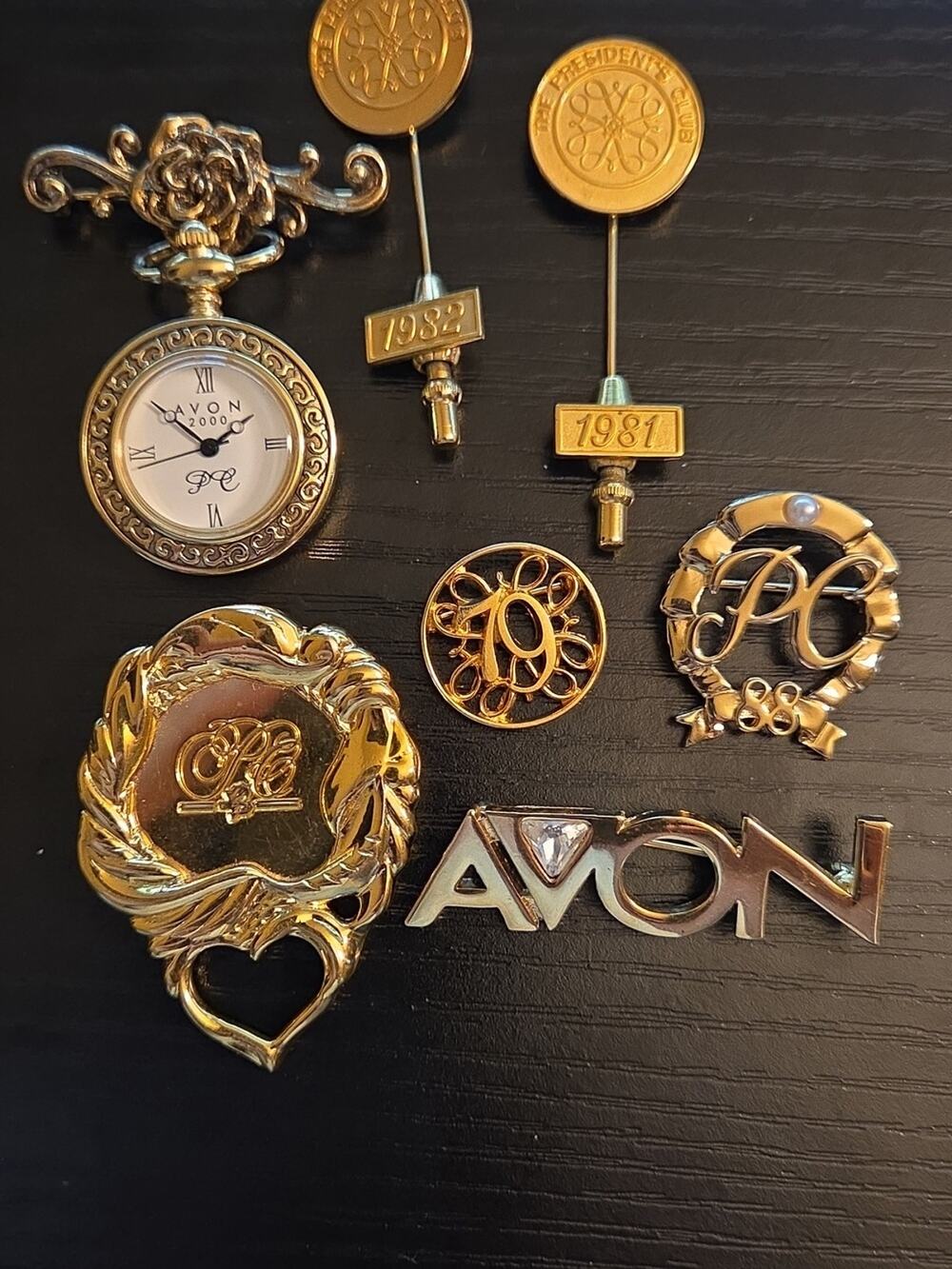 Vintage Avon Presidants Club Gold Tone Pin/label Lot Collectors Lot